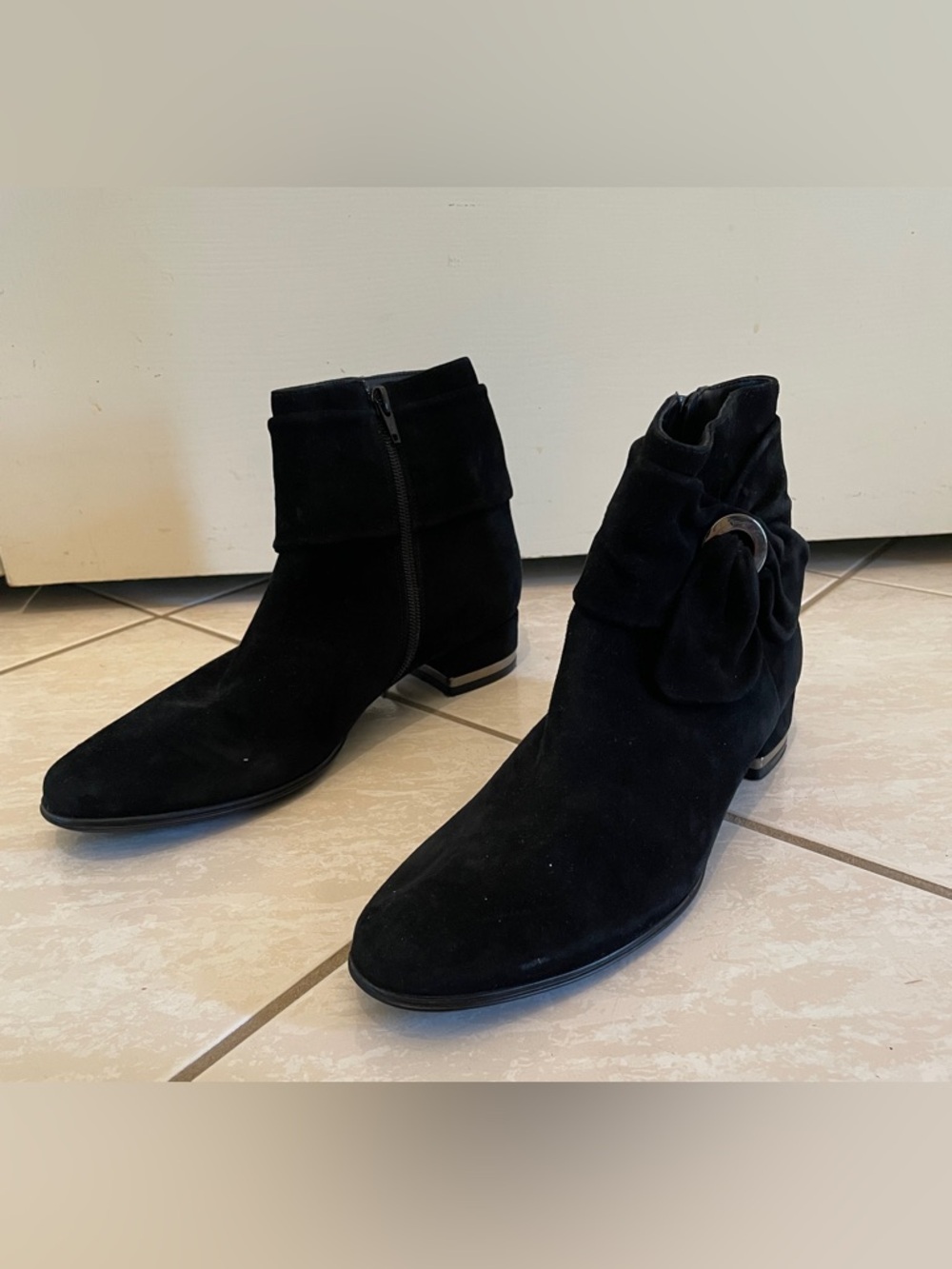 Van Eli Black Suede Women's Ankle Boots with Side Zip and Bow Accent